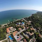 Bisser - Free Parking - Free Pool Access Ξενοδοχείο Μπαλτσίκ