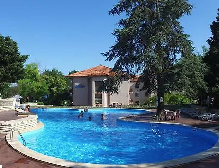 Hotel Bisser - Free Parking - Free Pool Access Balchik