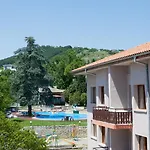 Hotel Bisser - Free Parking - Free Pool Access 2*