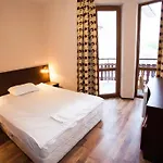 Hotel Bisser - Free Parking - Free Pool Access Balchik