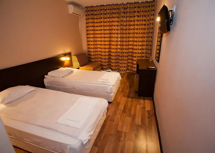 Bisser - Free Parking - Free Pool Access Hotel Balchik